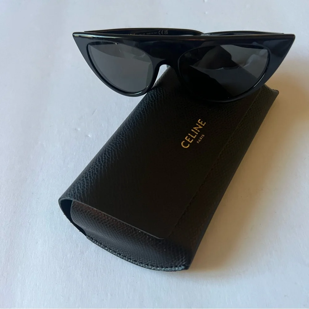 CELINE CL40228I SUNGLASSES BLACK NEW WITH CELINE CASE